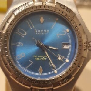 10/$20 Guess Waterpro Silver/Blue Stainless Steel Men's Watch